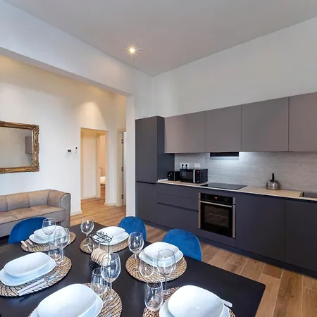 Unyca - Cavour Apartment Florenz