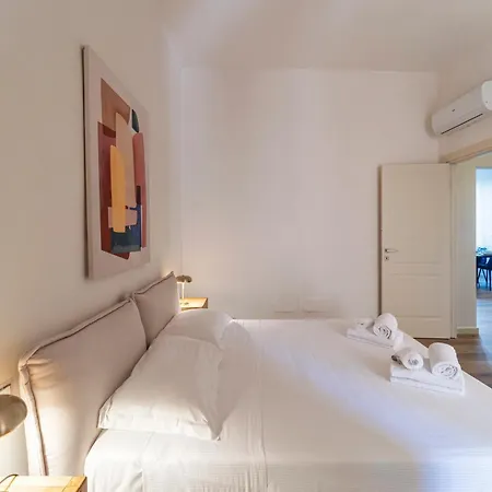 Unyca - Cavour Apartment