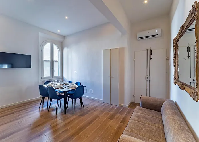 Unyca - Elegant 3-bedroom In Florencja