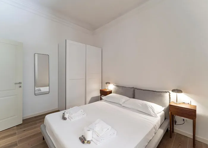 Unyca - Elegant 3-bedroom In *