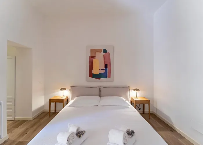 Unyca - Elegant 3-bedroom In *