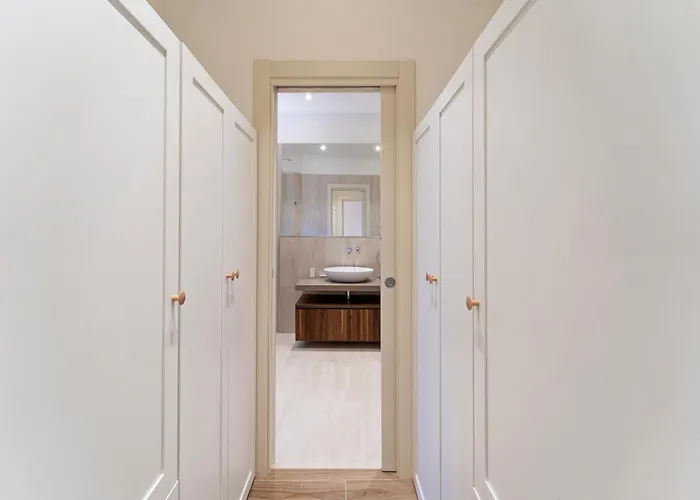 Unyca - Elegant 3-bedroom In Florencja