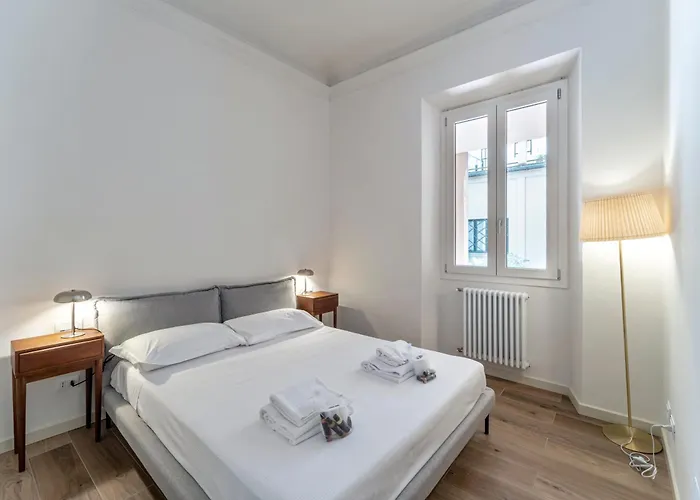 Unyca - Elegant 3-bedroom In * Florencja