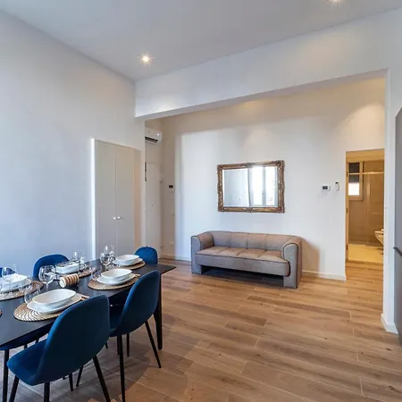 Apartment Unyca - Cavour Florence